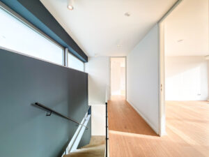 OG Zugang in die beiden Zimmer und ins Masterbad