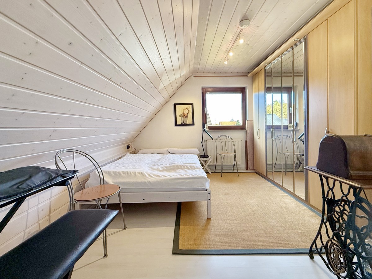 erstes Gästezimmer im DG